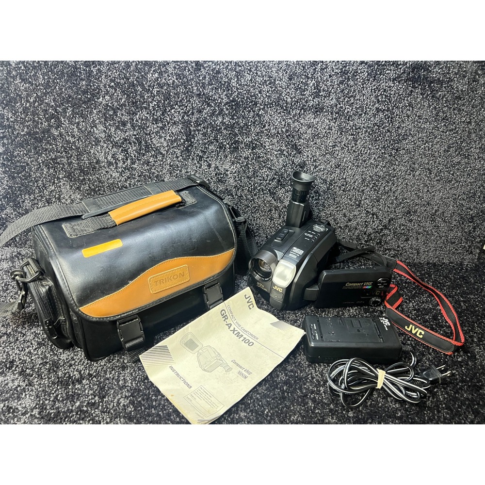 JVC GR-AXM100U‎ Compact VHS Camcorder Movie Camera - No Battery